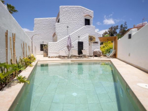 Villa Panama, 5min walk to the Beach